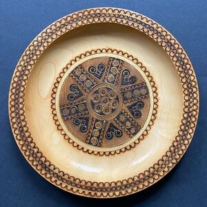 Mountain Hearts Polish Beech Wood Floral Plate Brass Inlay Carved Lightwood